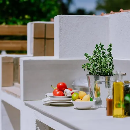 Alion Aparthotel *