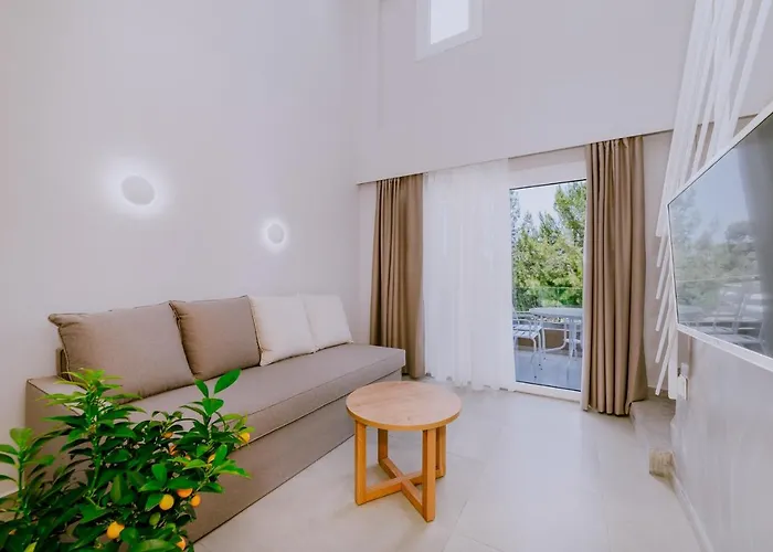 Apartahotel Alion 4*